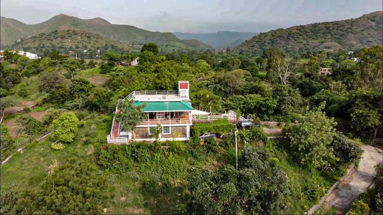 The Riverside Estate - 3Bedroom Private Pool Villa In Udaipur Indien