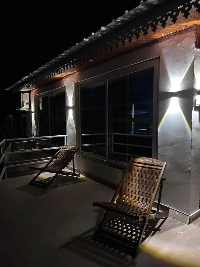 The Riverside Estate - 3Bedroom Private Pool Villa In Udaipur Indien